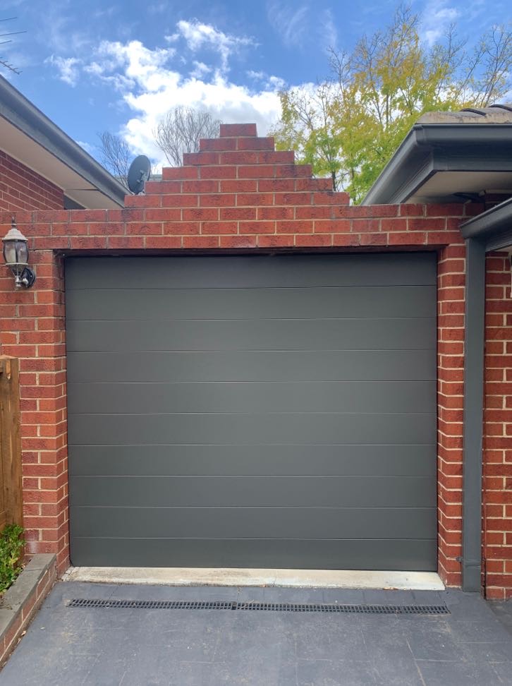 Garage Door Repairs in Lower Templestowe